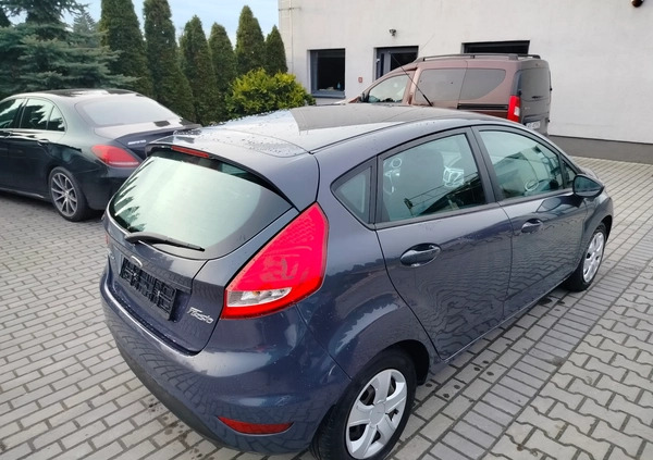 Ford Fiesta cena 16900 przebieg: 150000, rok produkcji 2011 z Opalenica małe 46